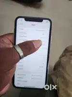 IPhone 11.    128gb