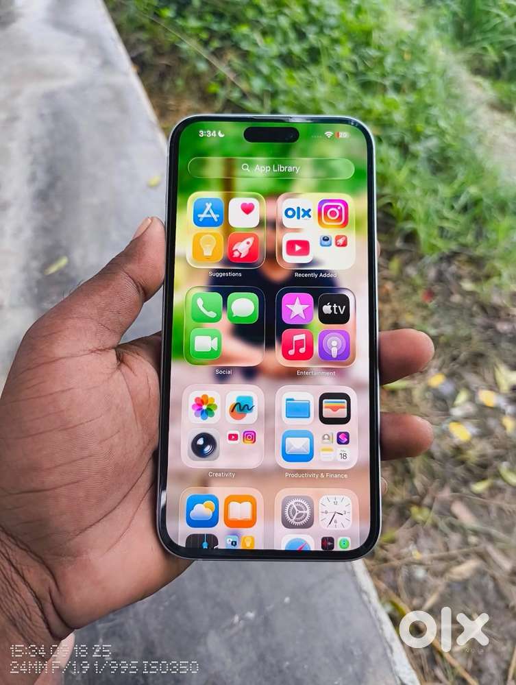 iPhone 15 Plus 11 month old battery health 92% under warranty