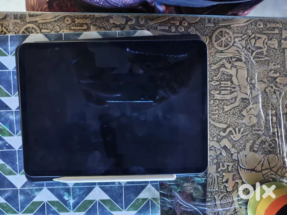 iPad pro 256gb with apple pencil