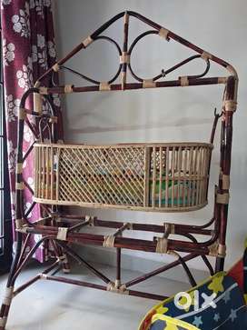 Cradle தொட்டில்