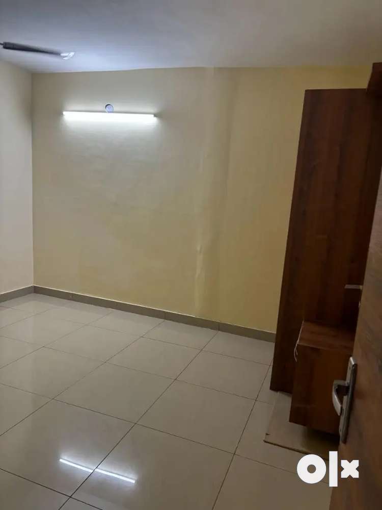 Totally independent one bedroom attached to and kitchen at shastri ngr