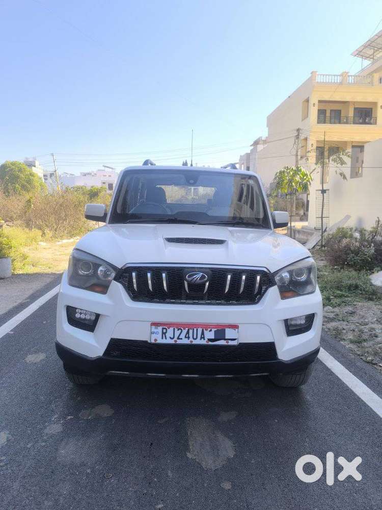 Mahindra Scorpio S10, 2017, Diesel