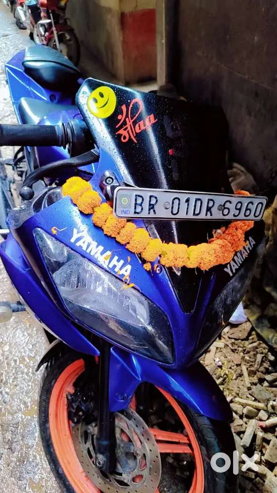 Yamaha R15 V2 2018 model