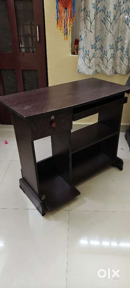 Computer/ Study Table in good condition