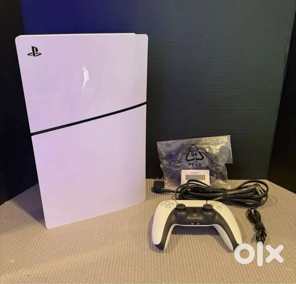 Sony PlayStation 5 Slim Disc Edition 1TB Gaming Console White - CFI-2