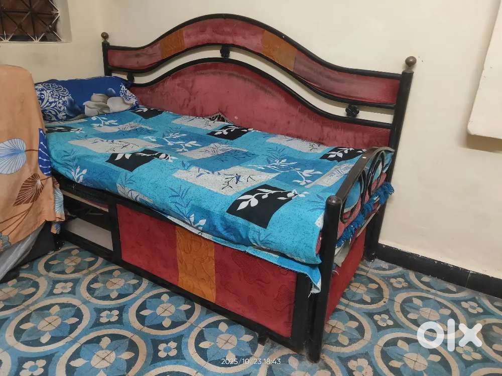 Sofa cum Bed come Diwan