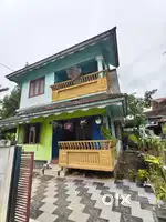 Un furnished 2 floors home for sale