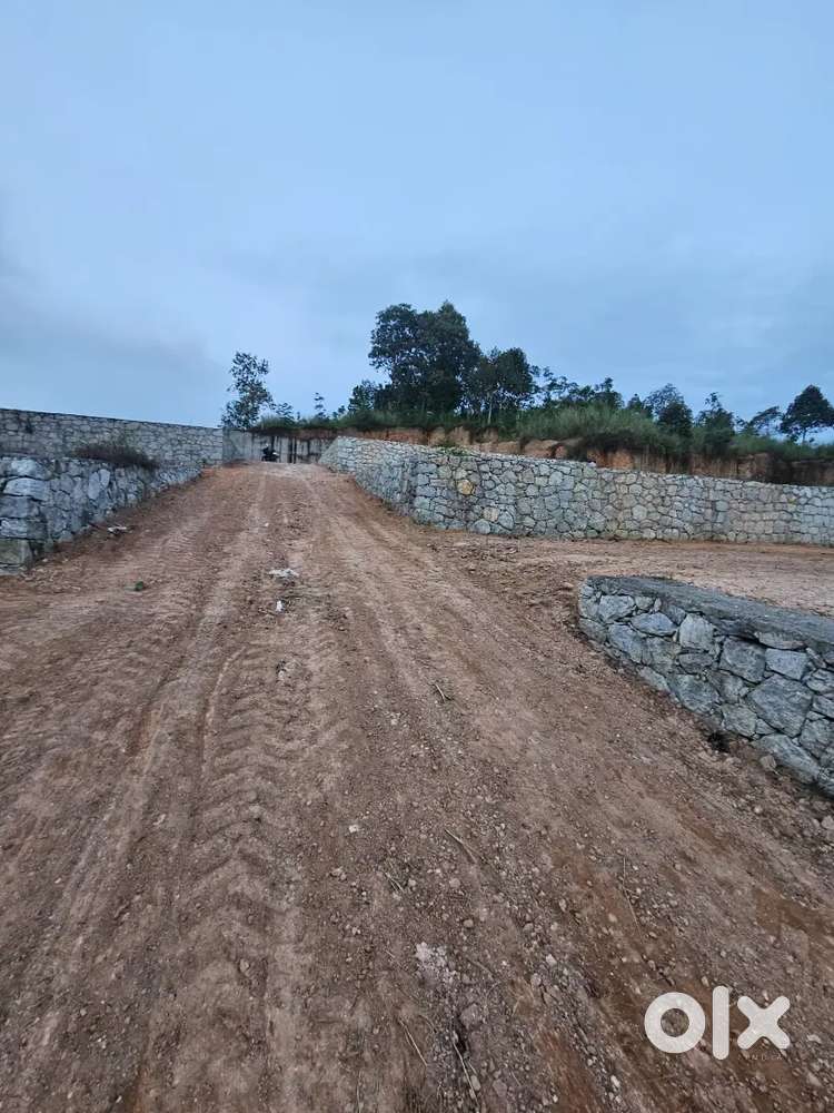 House plot for sale potthncod