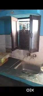 01 room set available in shakarpur near Laxmi Nagar metro