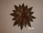 Wall art metal flower and one more item