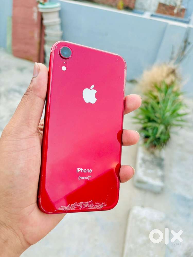 I phone xr ( RED )