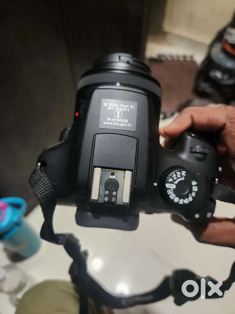 Canon 3000d camera
