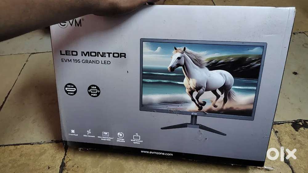 Monitor single piece