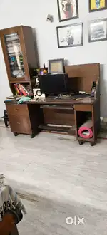 Wooden Computer/Study Table with Bookself & Storage – Good Condition