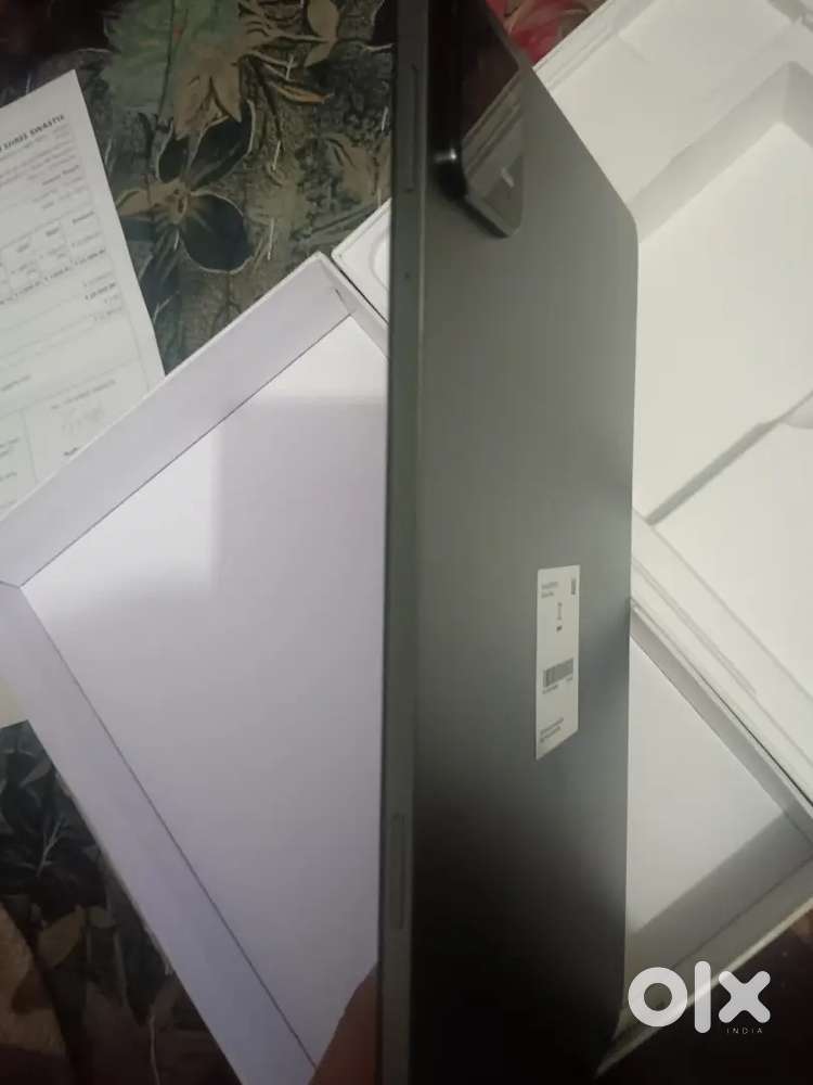 Ipad6 128gb black colour excellent condition