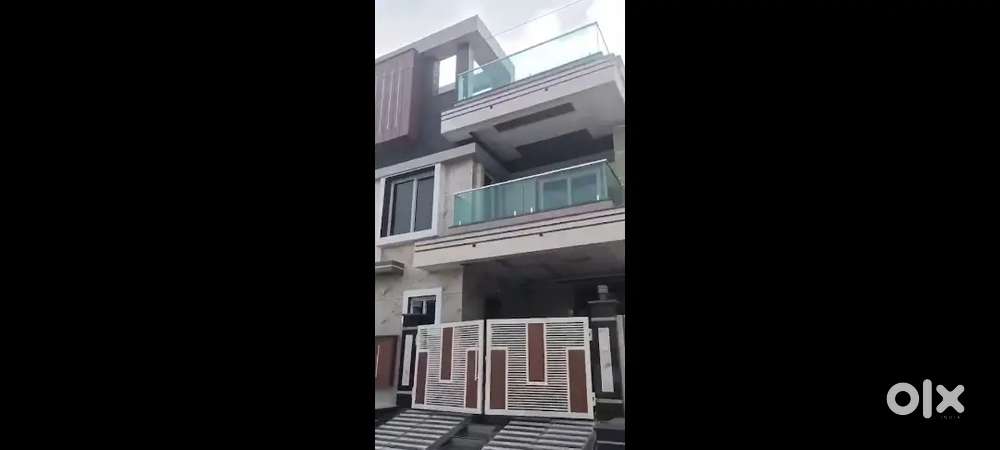 Duplex villa