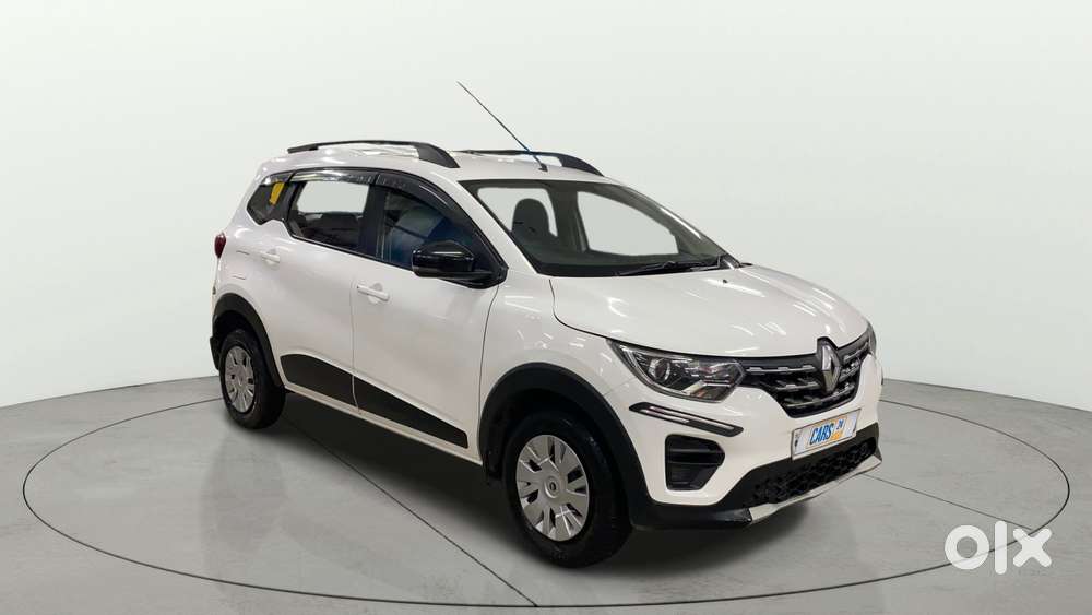 Renault Triber RXT, 2023, Petrol