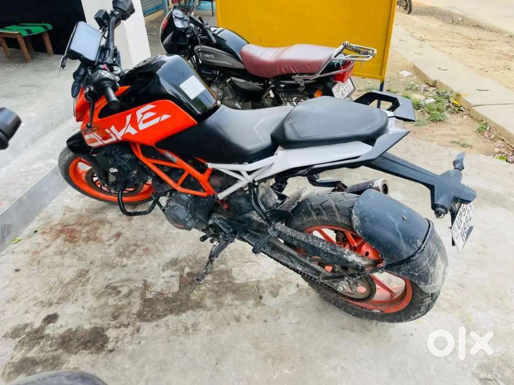 Duke 390 well mantain