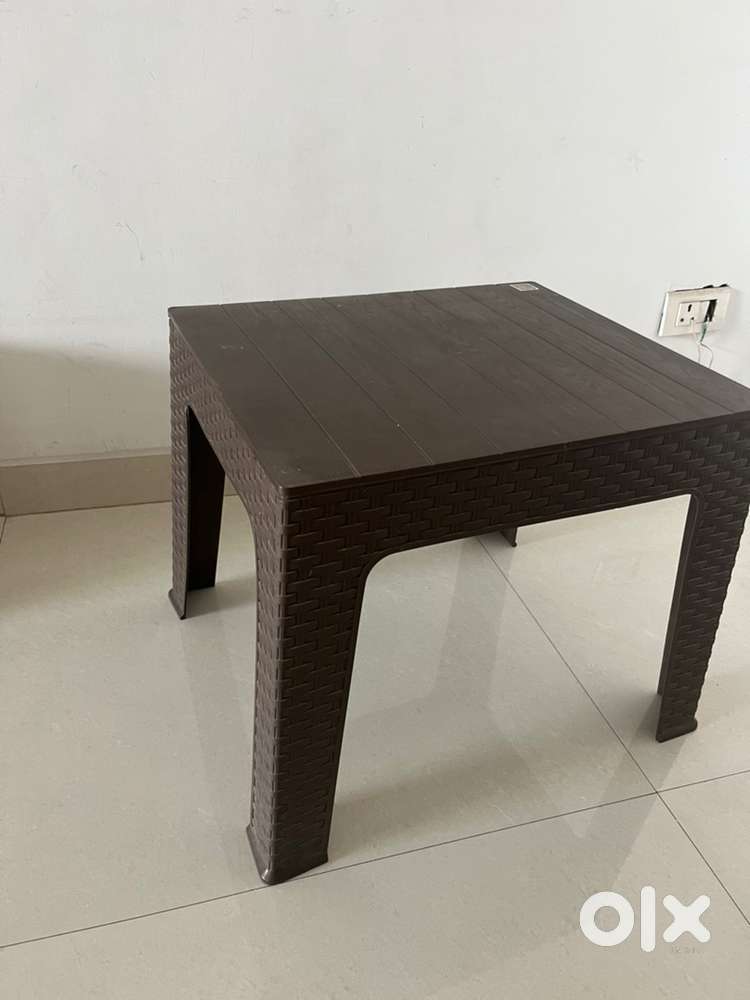 Plastic Centre/ Garden Tables - set of 3