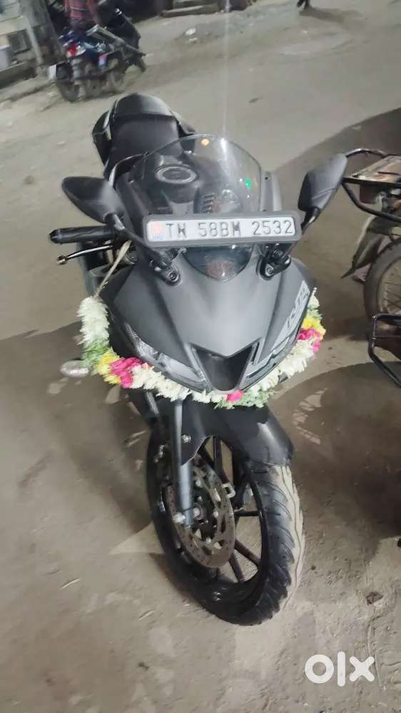 Yamaha r15 v3 s
