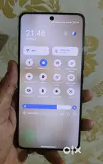 NEWLY LAUNCHED VIVO T4R 128GB 8GB WITH FULL KIT IN EXCELLENT CONDITION