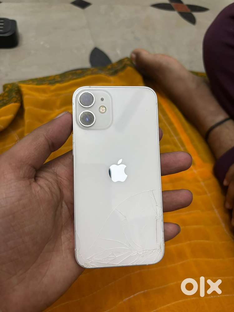 I phone 12 mini white colour