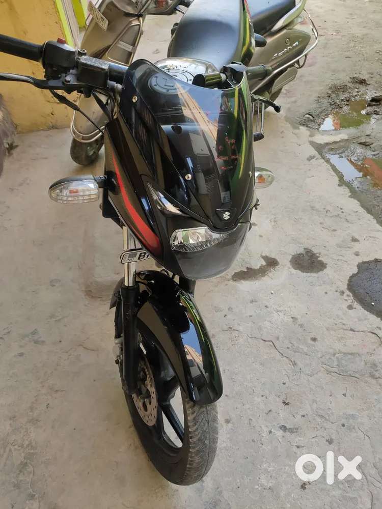 Bike 2013 DEC ka MODEL h full condition m h All paper ok h