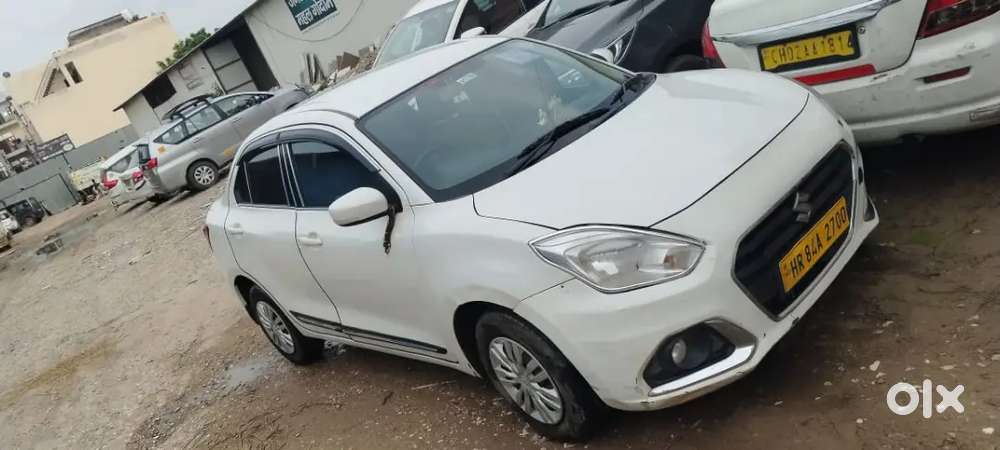 Kisi bhai ko apni gadi rent per Deni Ho please Sampark Karen