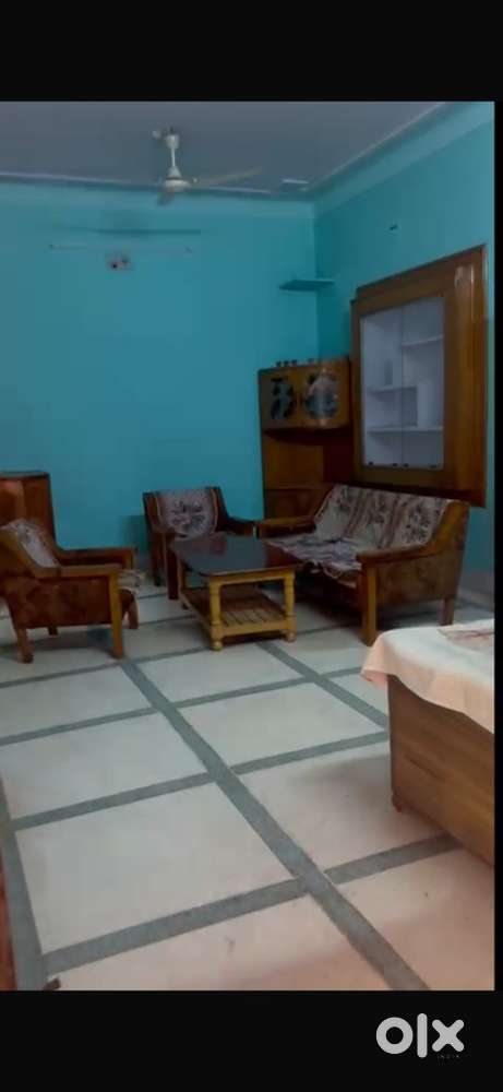 Portion for rent for office and living purspose