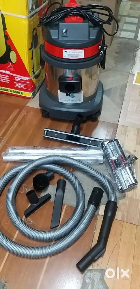 Vaccume cleaner and scrubber machine  pressure wash  steamer machine