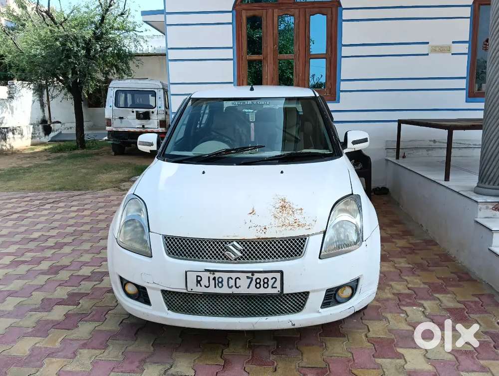 Maruti Suzuki Dzire 2015 Diesel 140000 Km Driven