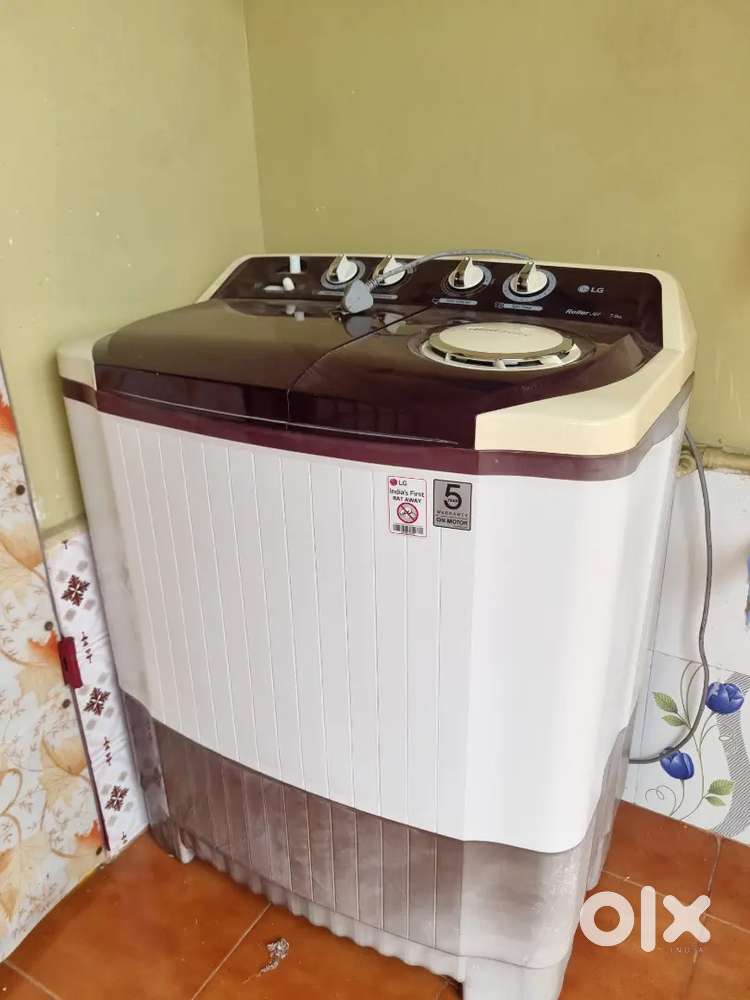 LG 7.5 ltr Semi Automatic Washing Machine