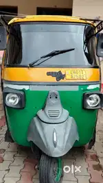 Piago CNG auto Chandigarh number 2031 your text