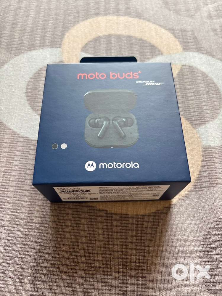 MOTOROLA EARBUDS SOUND BY BOSE
