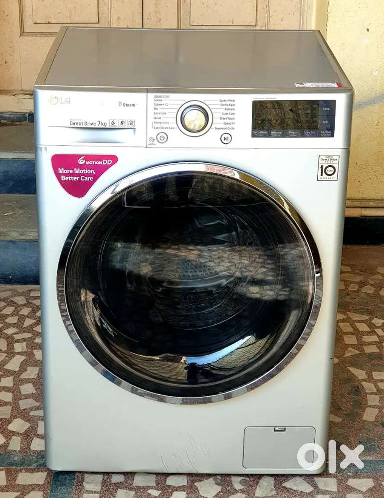 Lg front load washing machine in excellent condition