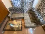 Sofa set in good condition 02 pieces