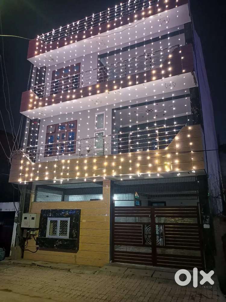 1 big rooms with 1 washroom attached ,big hall kitchen and big varanda