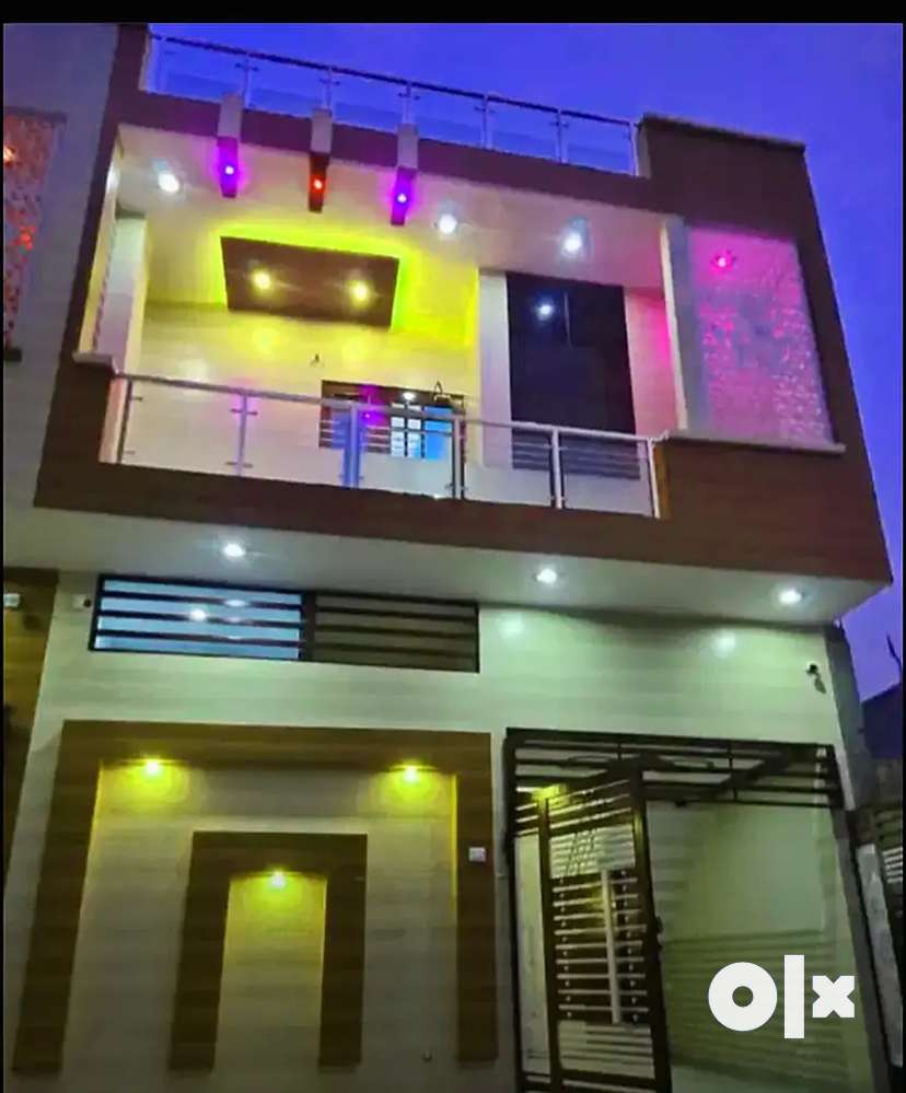 New house for sale in Khushalpur 114 Gj main road se 3 House