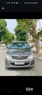 Toyota Innova 2.5 GX 8 STR BS-III, 2010, Diesel
