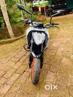 KTM DUKE 125 bs6 2021