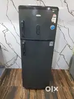 Whirlpool master mind 250ltrs double door refrigerator available*2*