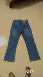 Men bell botum jeens