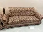 5 seater sofa and dining table available for sale