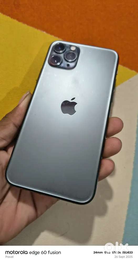 11pro 256 gb storage no single dent in phone
