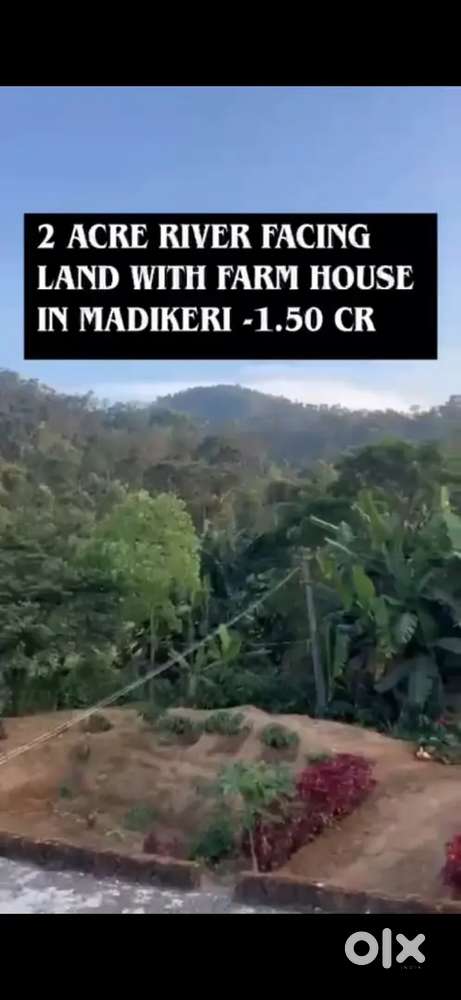 2acres river facing beautiful flat land with farmhouse in mdikeri