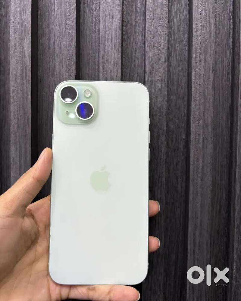 Apple iPhone 15/128 gb under warranty