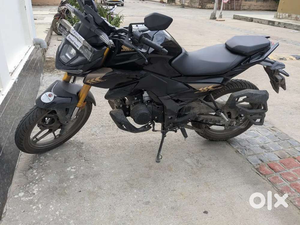Honda CB125 Hornet (2025)