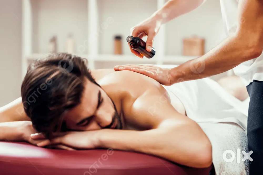 Looking for female massage therapist in spa