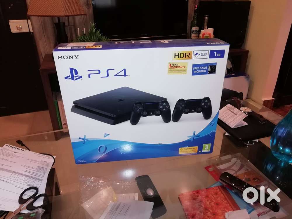 Sony PS4 slim sale 1TB