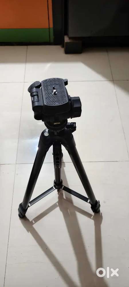 Tripod Digitek
